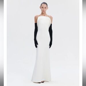 Minimalist White Strapless Maxi Dress with Delicate Straps